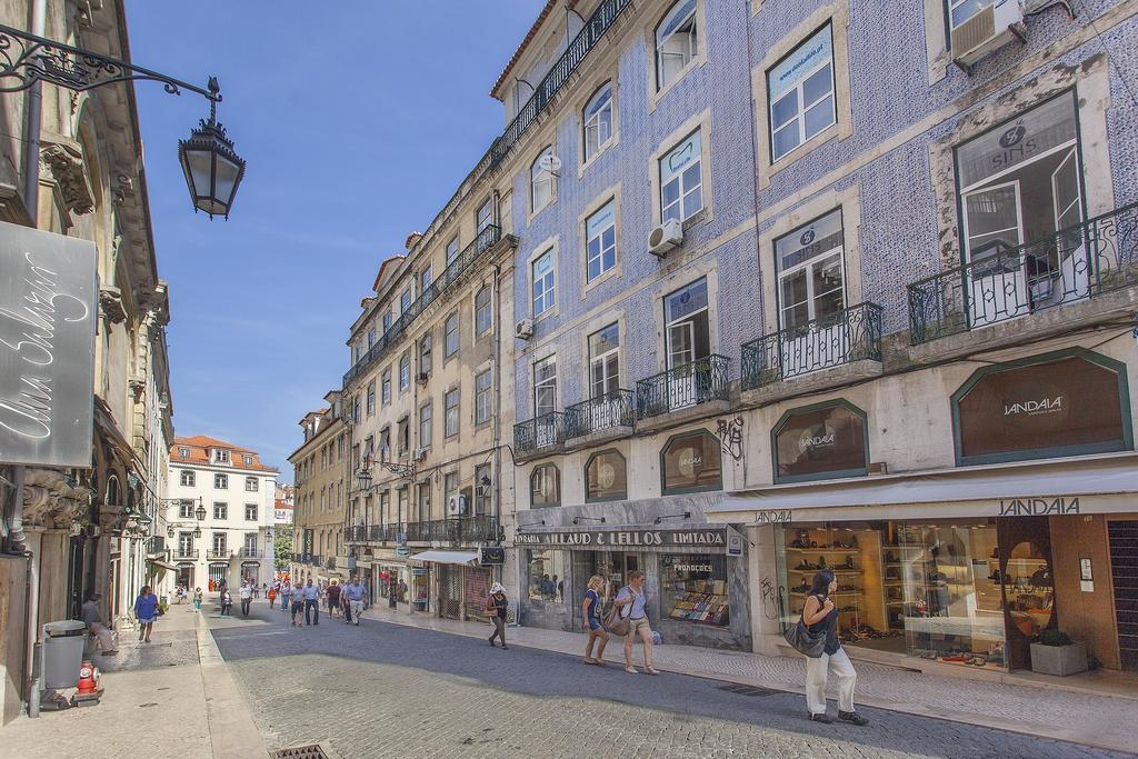 5 Sins Chiado Hostel Lisboa Екстериор снимка