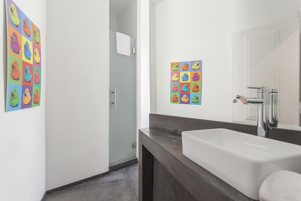 5 Sins Chiado Hostel Lisboa Екстериор снимка
