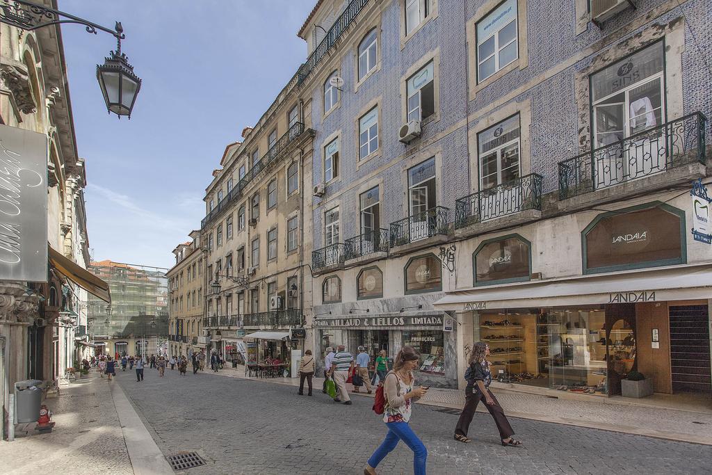5 Sins Chiado Hostel Lisboa Стая снимка
